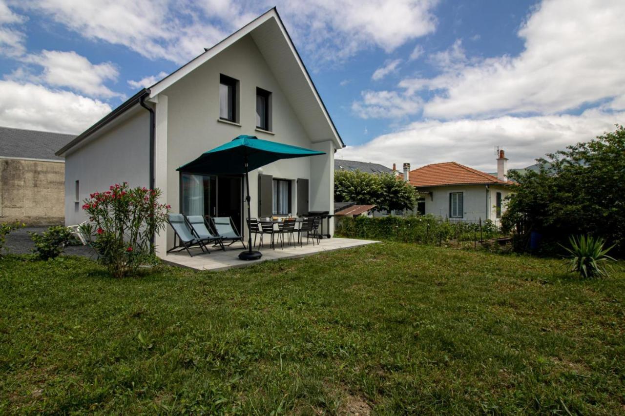 Gite L'Angelique Fleurs Des Pyrenees Argelès-Gazost Exterior foto