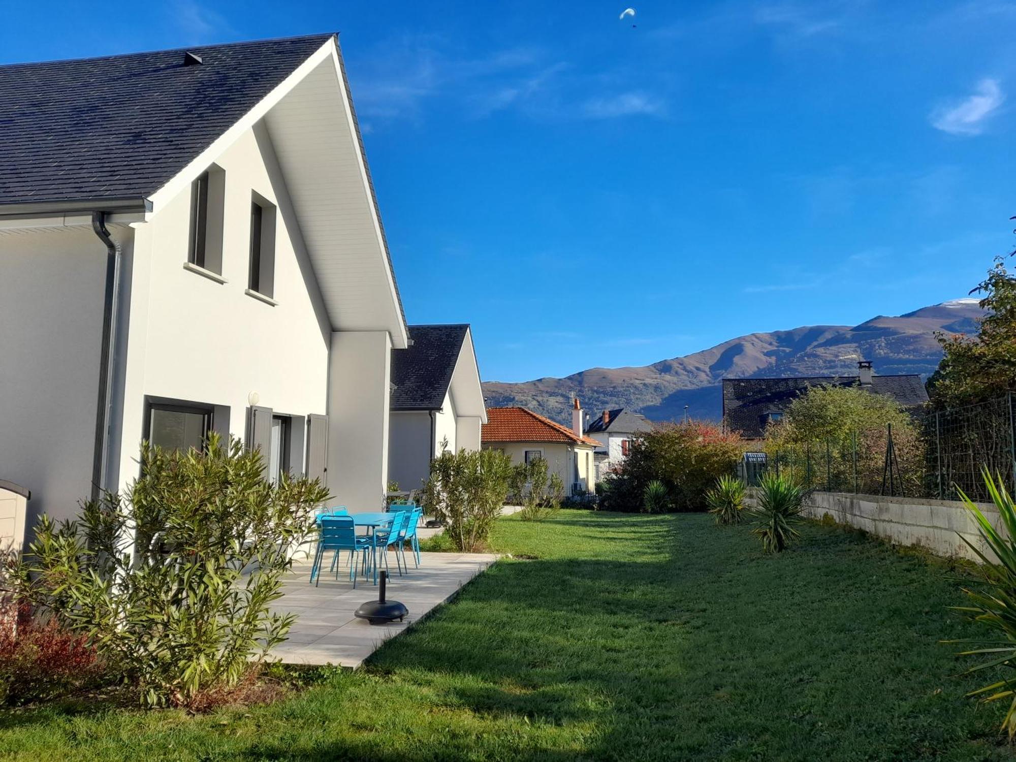 Gite L'Angelique Fleurs Des Pyrenees Argelès-Gazost Exterior foto